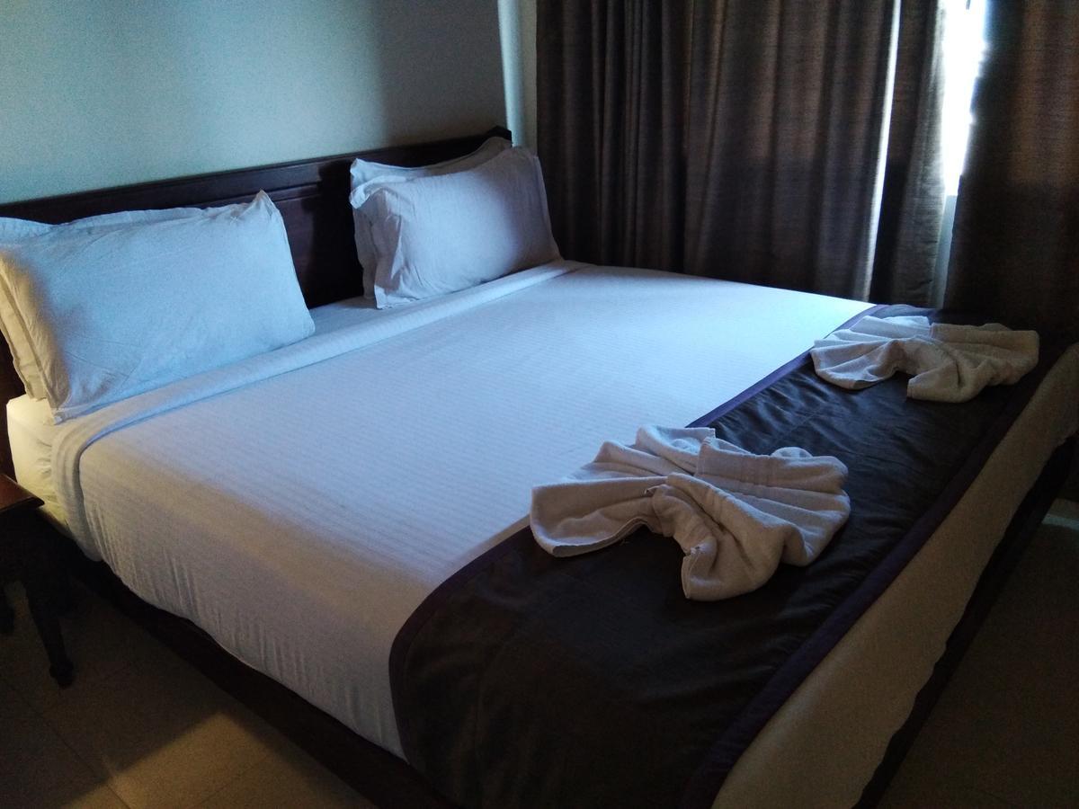Hotel Sea Face Канниякумари Экстерьер фото