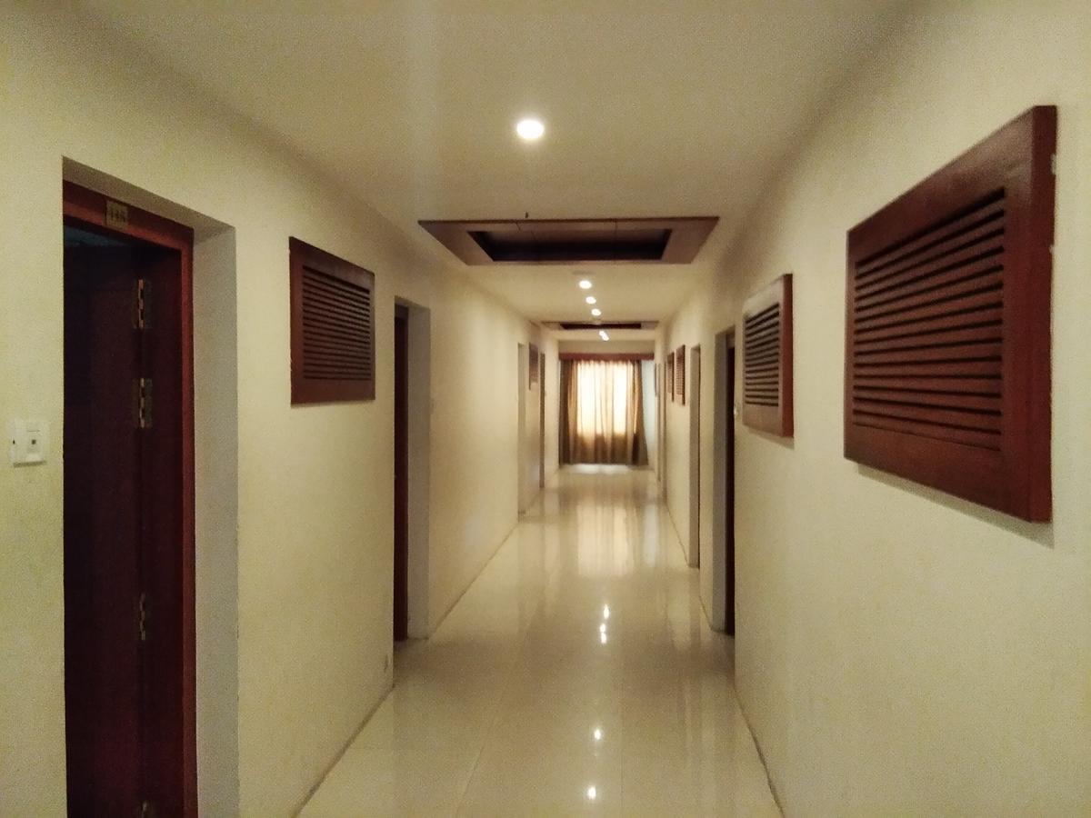 Hotel Sea Face Канниякумари Экстерьер фото