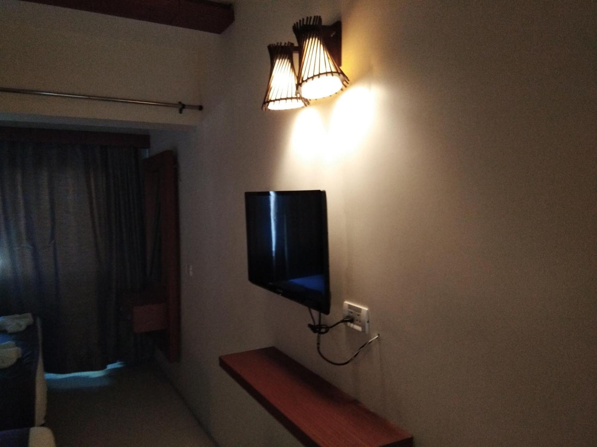 Hotel Sea Face Канниякумари Экстерьер фото